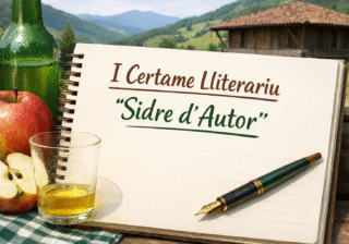 Vasu de sidre escanciada y cuadernu col títulu del I Certame Lliterariu “Sidre d’Autor”