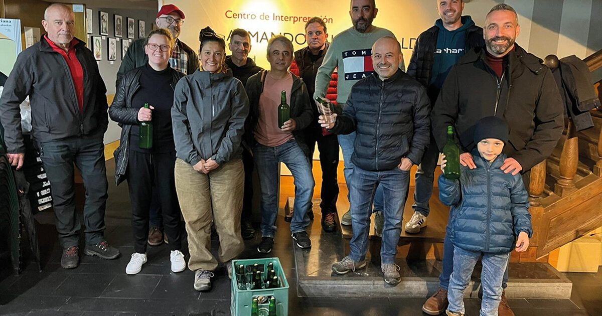 Ñaz l'asociación de Sidre Casero y Mazana del Altu Nalón