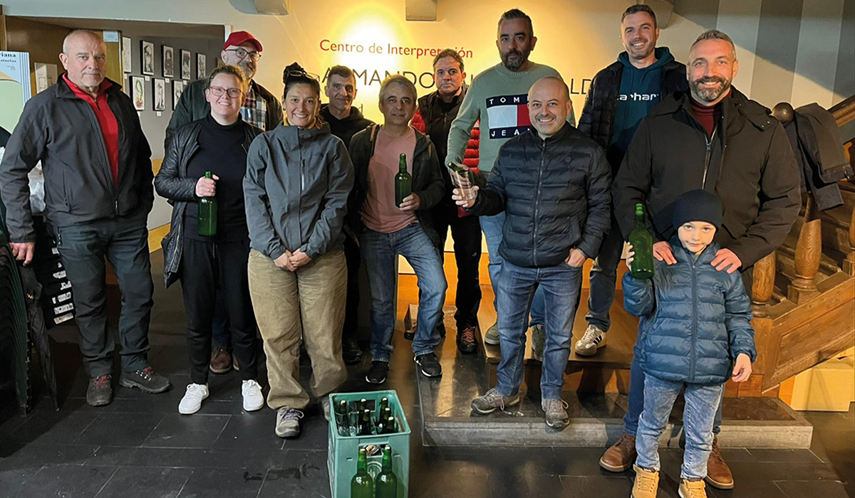 Ñaz l'asociación de Sidre Casero y Mazana del Altu Nalón