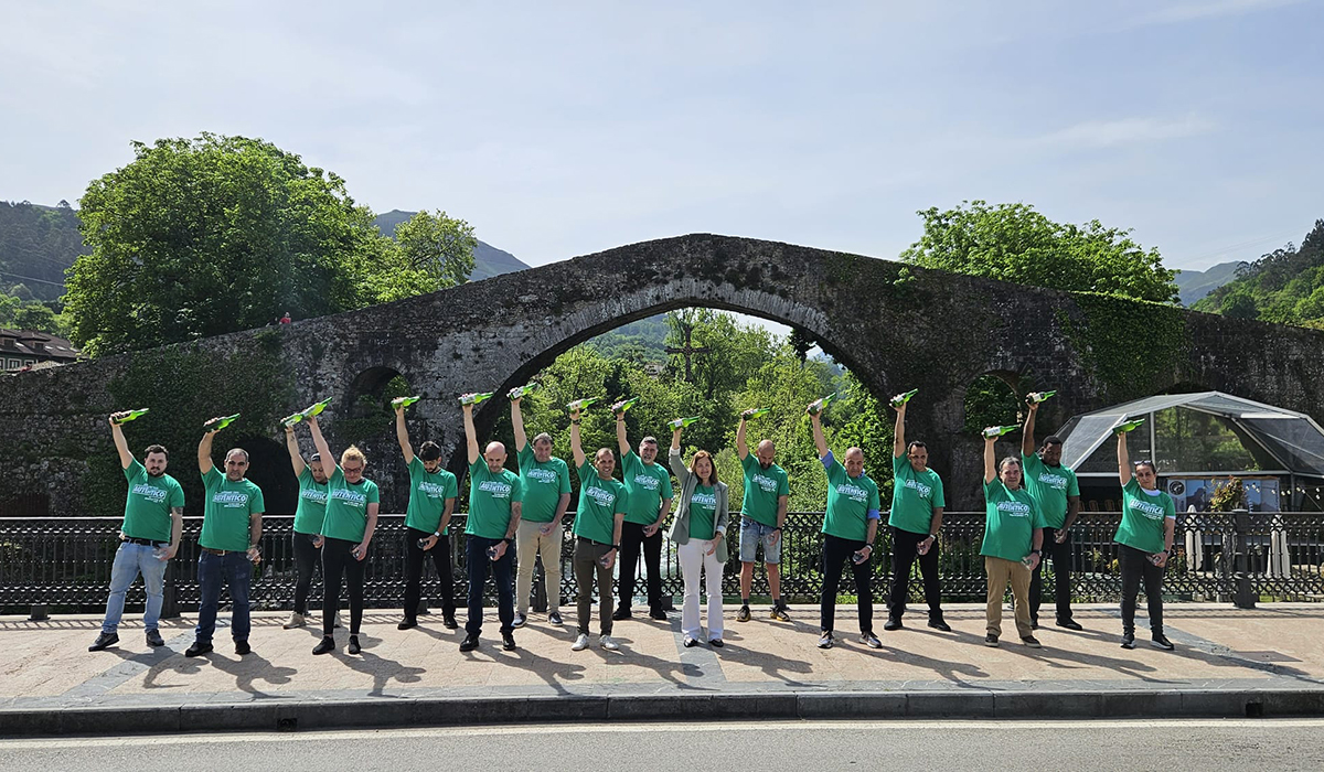 Los chigres de Cangues d'Onís implíquense cola DOP Sidre d'Asturies