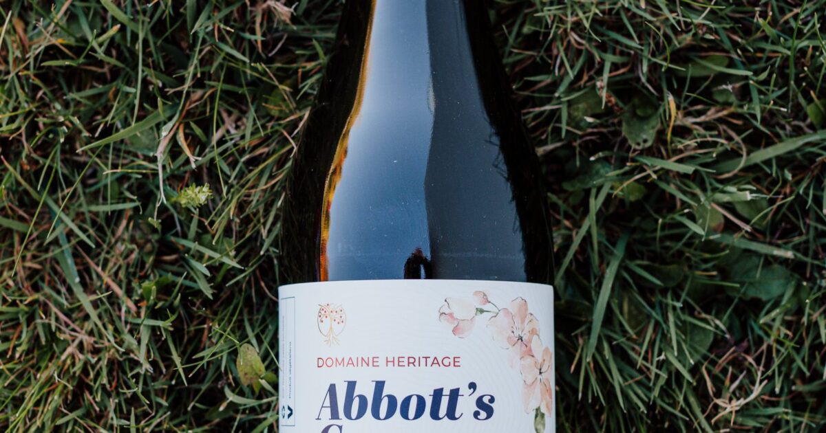 Botella de sidre Abbott’s Corner de Domaine Héritage