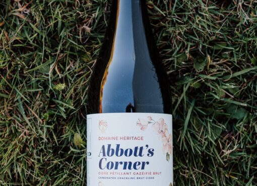 Botella de sidre Abbott’s Corner de Domaine Héritage