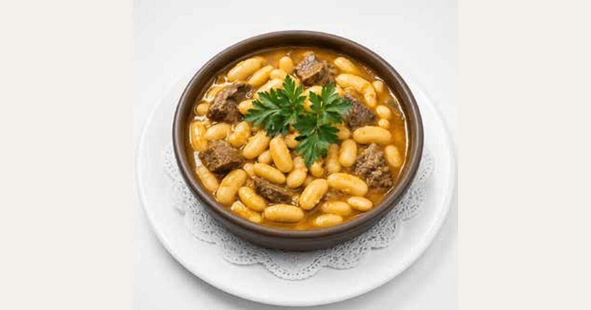 Plato de fabes con jabalí en La Fumiosa de Morea