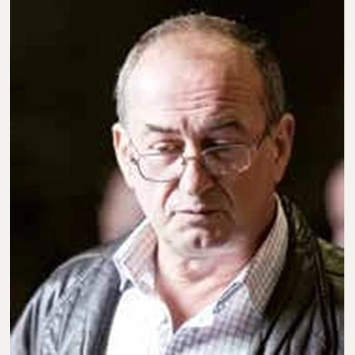 Manuel Gutiérrez Busto, autor del testu sobre La Silla del Rey nel númberu 269 de LA SIDRA