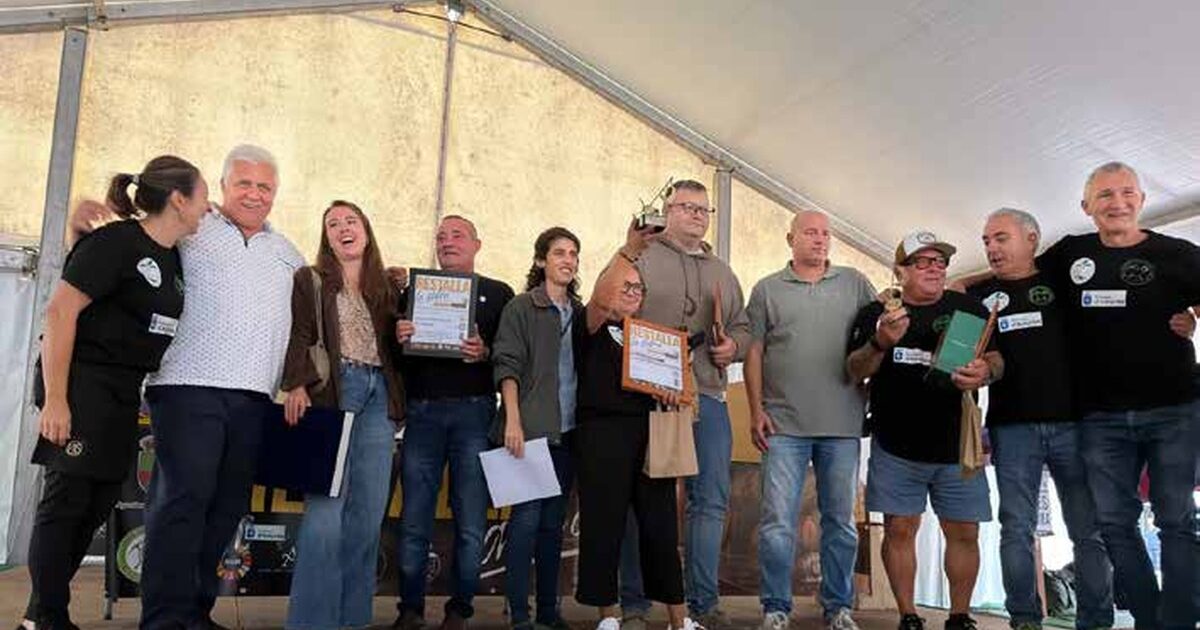 Premiaos y participantes en Restalla la Sidra de Morea en 2026